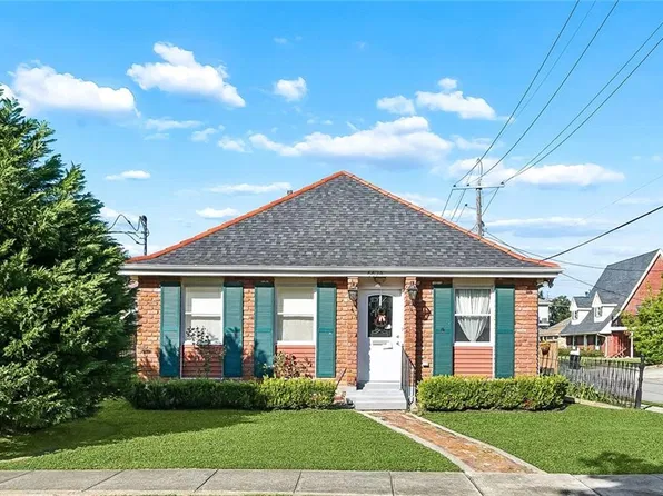 6624 Center St, New Orleans, LA 70124