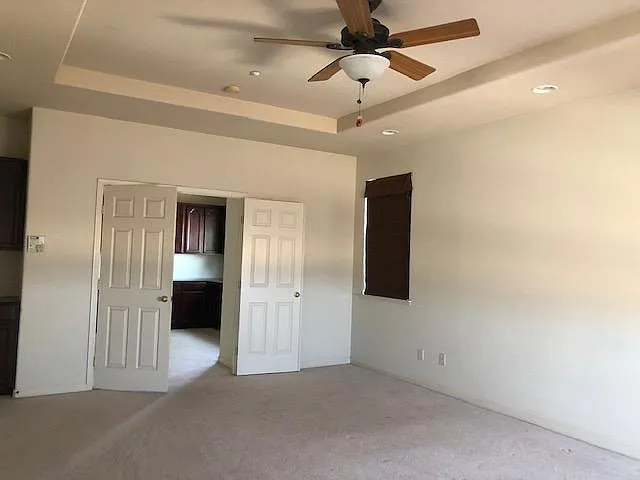 592 Pearson Dr — Photo 9