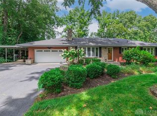 321 Locust Dr, Dayton, OH 45429