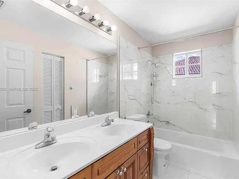 4490 Foxtail Ln — Photo 7