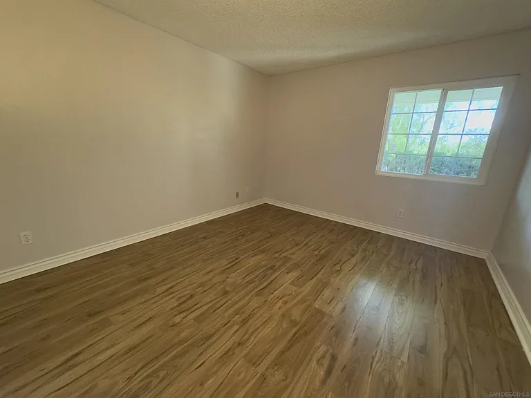 1554 Apache Dr #D — Photo 12