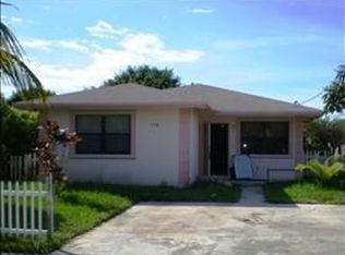 174 SW 1st Ct, Deerfield Beach, FL 33441