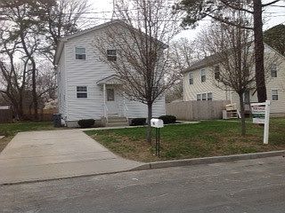 1st image of 98 S 25th St