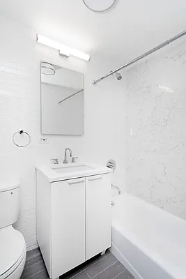 Rented by Living New York | media 25