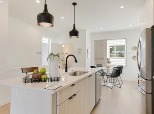 3958 SE Gladstone St, Portland, OR