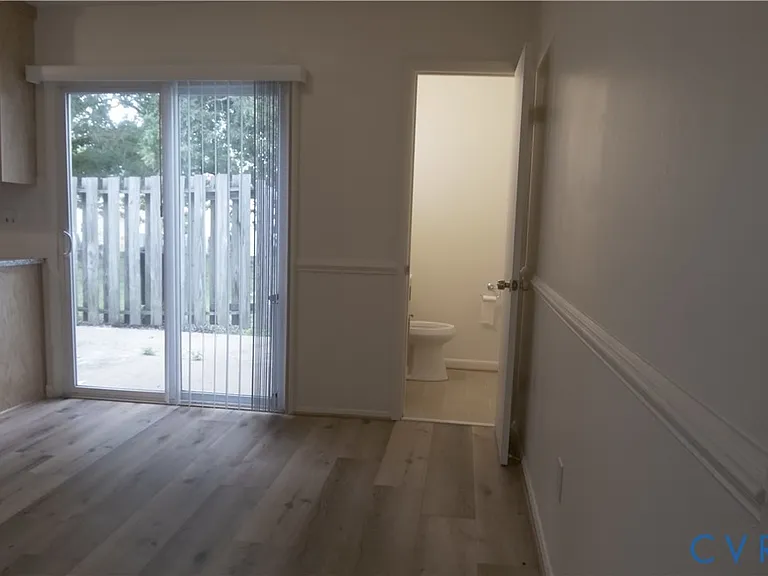 419 Roxana Rd — Photo 53