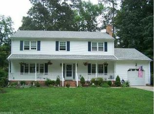 8 Gordon Dr, Poquoson, VA 23662