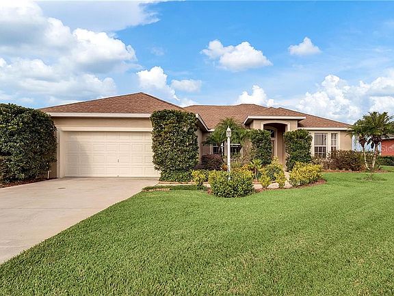 3rd image of 204 Terranova Blvd