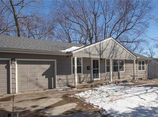 6419 Craig Rd, Overland Park, KS 66202
