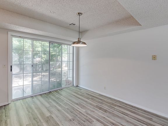 4th image of 2104 W Honolulu St