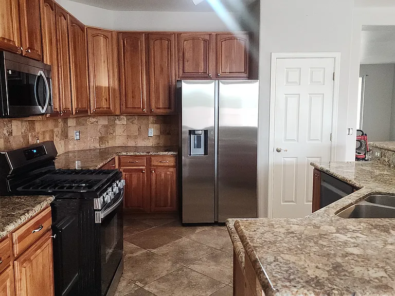 4815 E Silverpuffs Way — Photo 8
