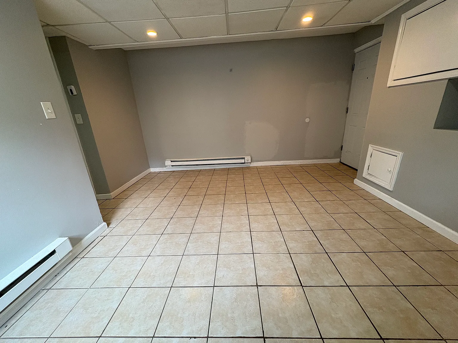 1 bed, 925 sqft, $1,650 — Photo 4