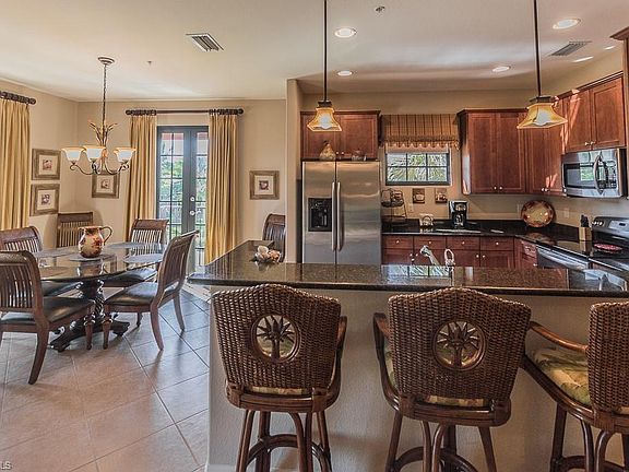 5th image of 8997 Cambria Cir #202