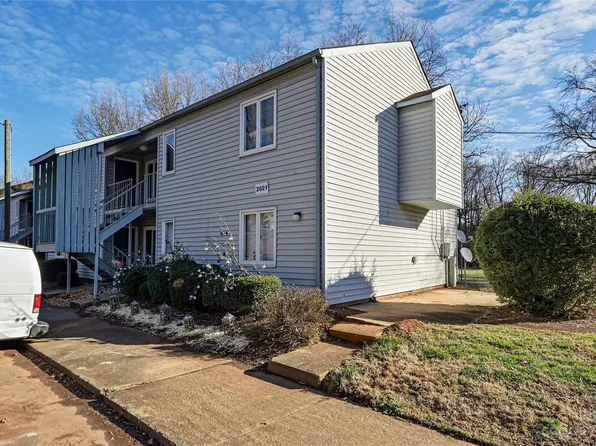 2021 Harvest Ln, Charlotte, NC 28210