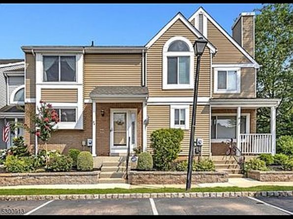 34 Whitehall Ct