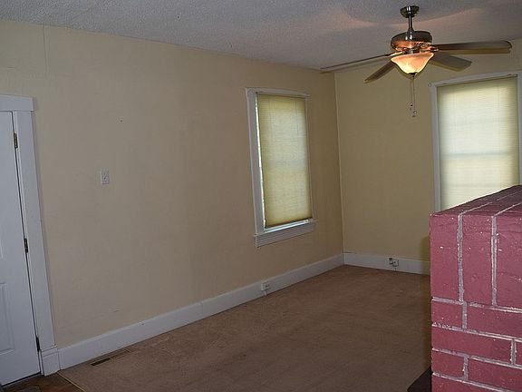 Living rm/main level