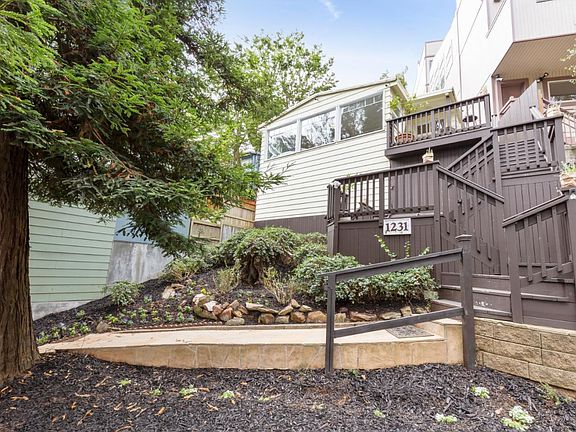 5th image of 1231 Bosworth St
