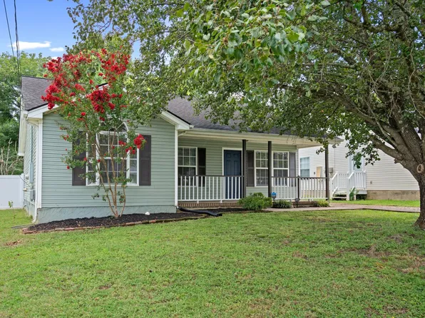 305 Cedar Park Cir, La Vergne, TN 37086