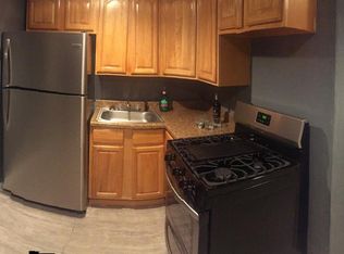 607 E Durham St, Philadelphia, PA 19119
