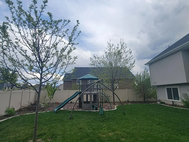 1519 S 620 W — Photo 4