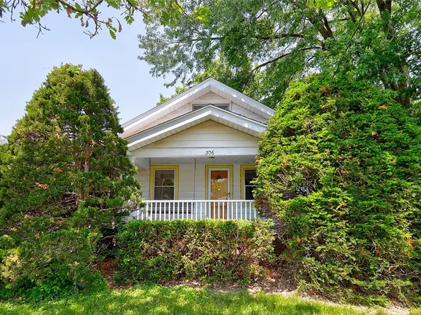 306 E Bell Ave, Des Moines, IA 50315
