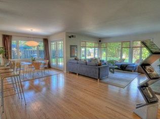270 Dedalera Dr, Portola Valley, CA
