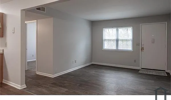 3005 Henderson Ave NW — Photo 8