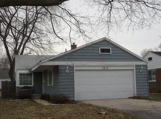 1213 Oregon St, Joliet, IL 60435