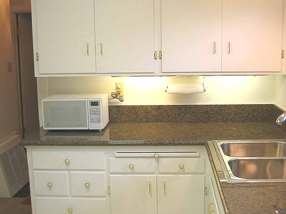 Updated Kitchen with Granite Counters
