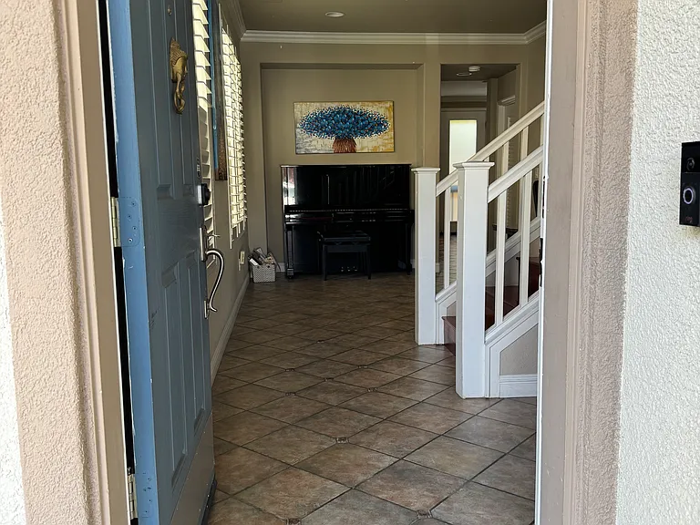5847 Southbridge Way — Photo 2