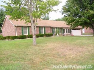 592 Virginia Ave, Monticello, KY 42633