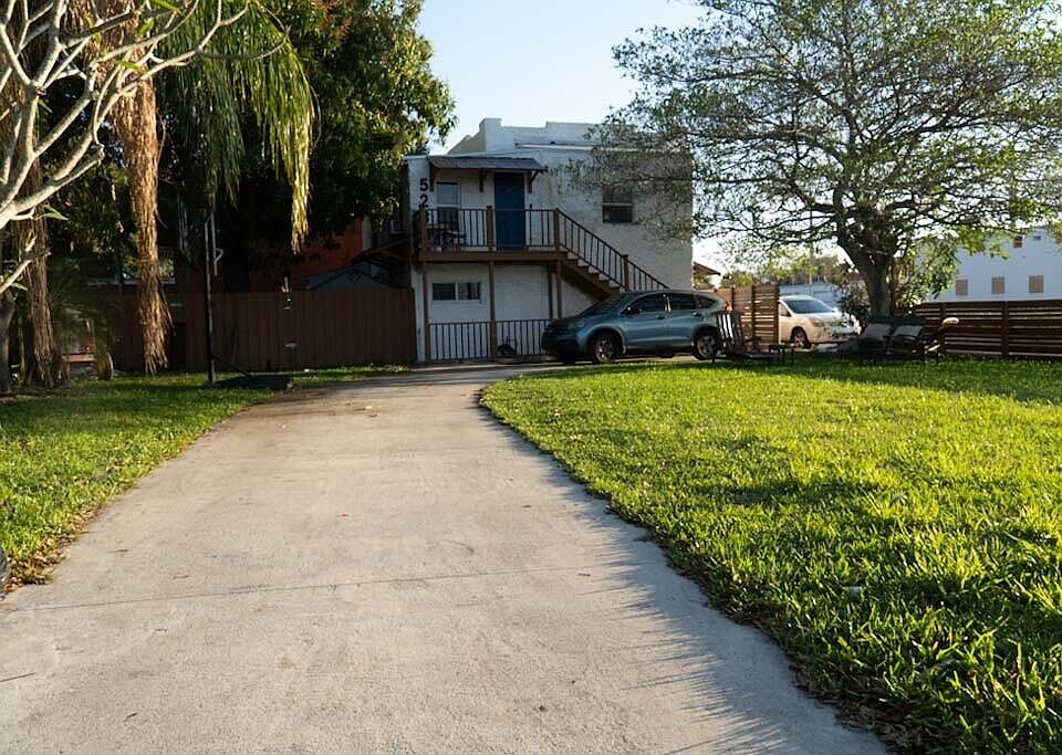 1st image of 528 Churchill Road