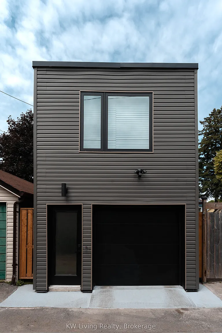 125 Chisholm Ave photo 1