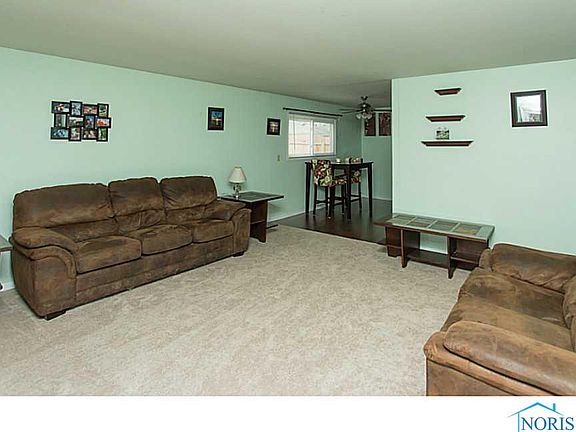 3rd image of 4938 Brinthaven Dr