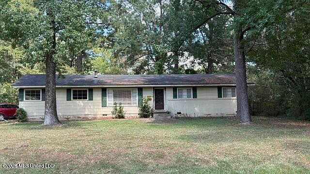 1st image of 1012 Auburn Dr