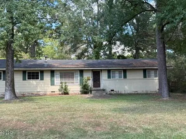 1012 Auburn Dr, Jackson, MS 39211
