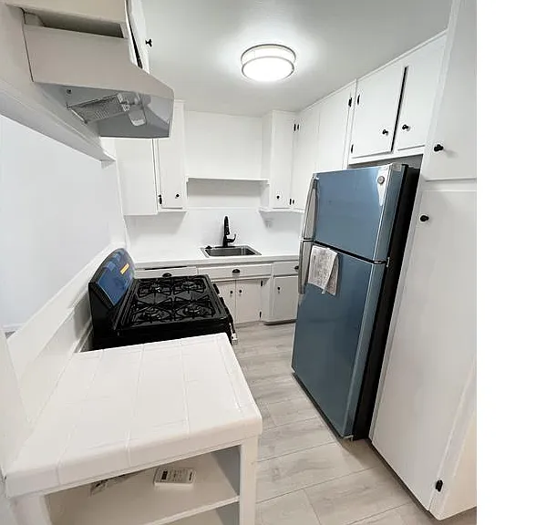 3318 Drew St #A — Photo 2
