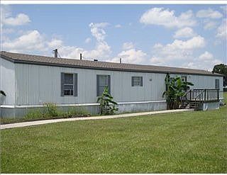 2nd image of 4590 Alamitos Cir