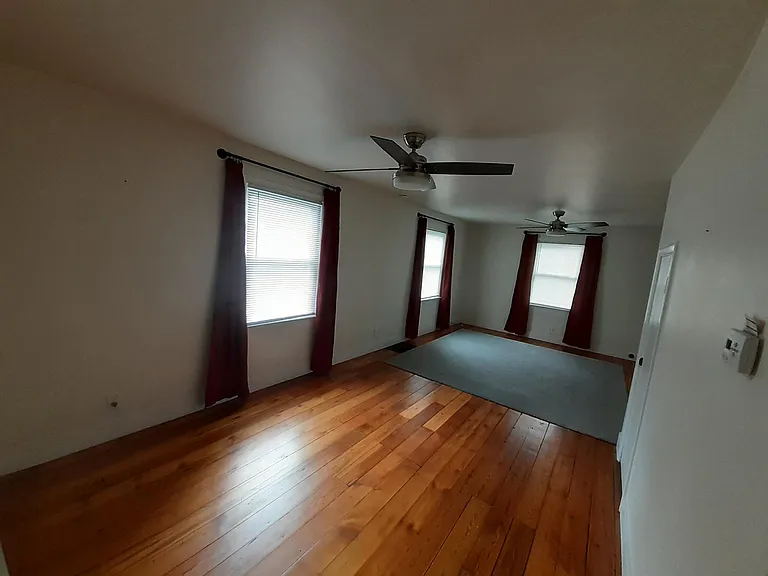 901 Burr Oak Ct — Photo 1