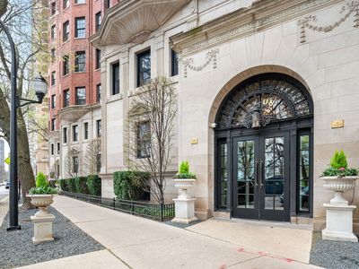 2608 N Lakeview Ave APT 4C, Chicago, IL, 60614