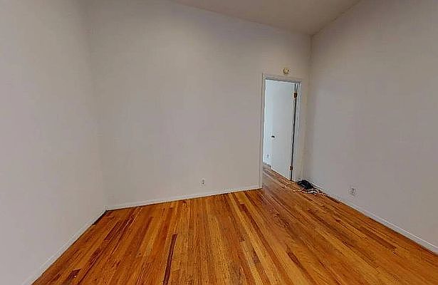 2nd image of 1428 York Ave APT 5FN