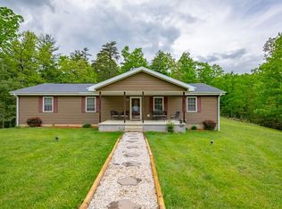 332 Ironwood Ln, Wytheville, VA 24382