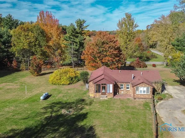13305 Waterville Swanton Rd, Swanton, OH 43558