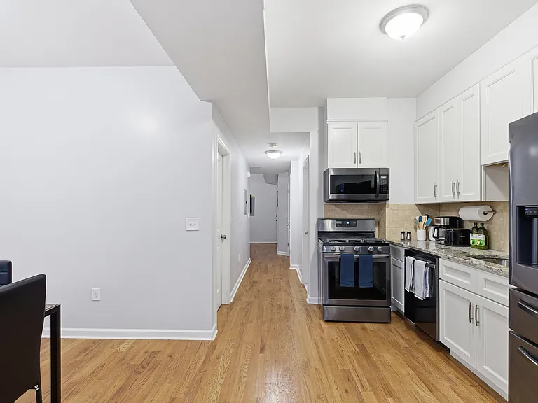 133 Beach St #1 — Photo 7