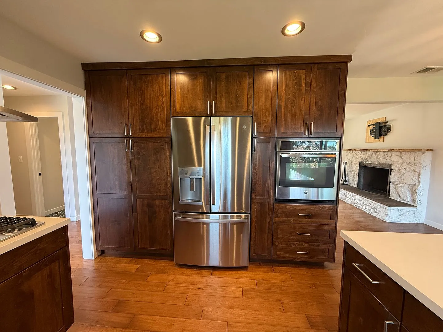 Charming Upgraded 3-Bedroom Home with Modern Amenities in Encinitas! — Photo 4