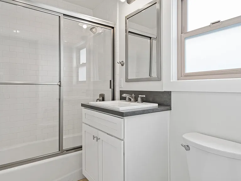 122 Magnolia St #C — Photo 3