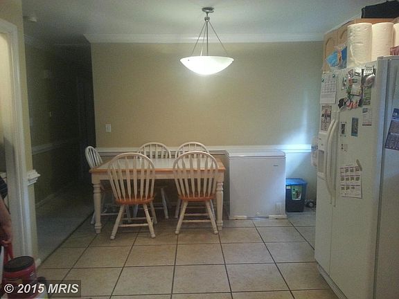 4th image of 223 Anderson Dr