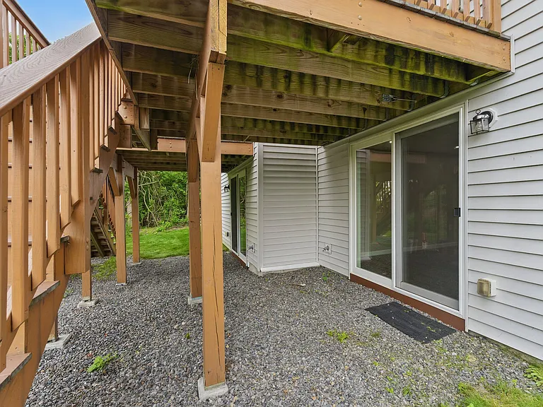13 Wayside Dr — Photo 25