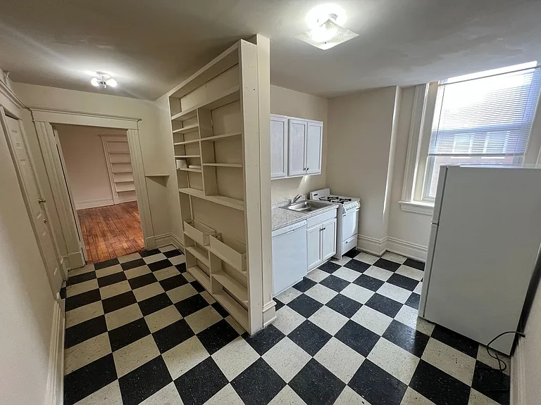 2601 Park Avenue — Photo 3