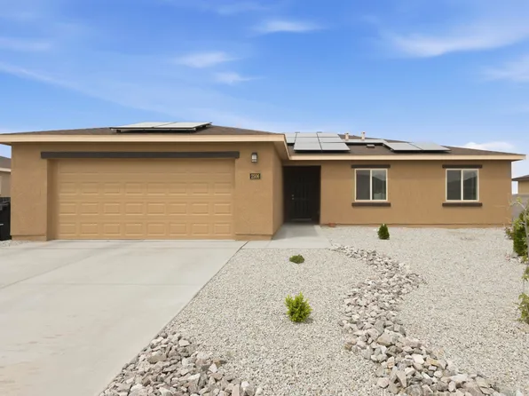 2506 Calle Del Los Claveles, Belen, NM 87002
